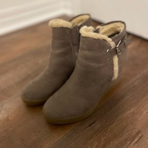 Unisa winter wedge boots!